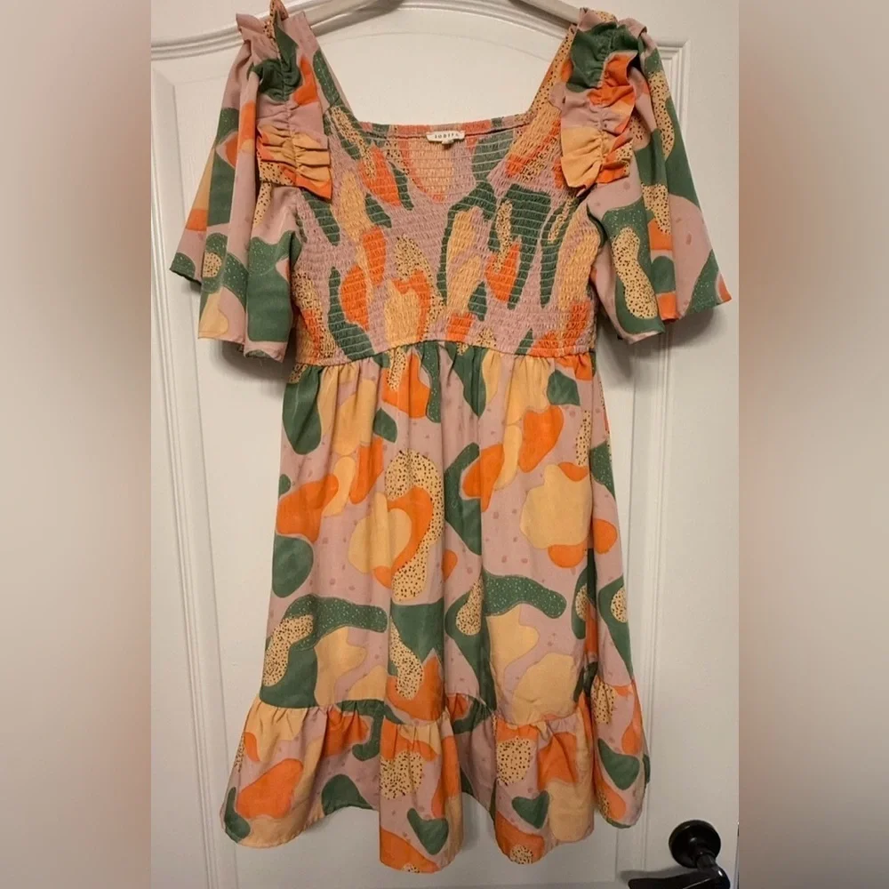 Jodifl Smocked Floral Tiered Dress Small Flutter Sleeve Boho Coastal Cowgirl